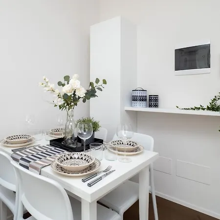 Appartement The Rent - Cozy Close To Navigli Milan